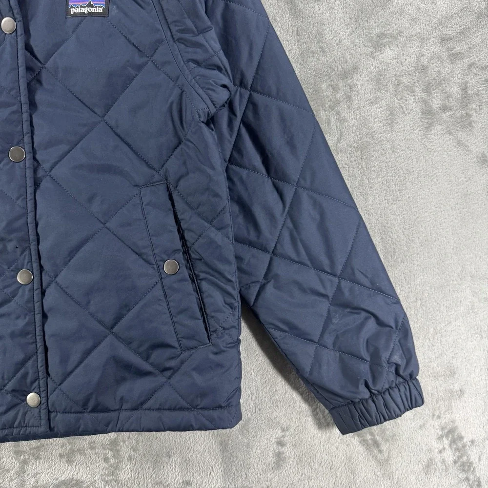 Patagonia contrasting color